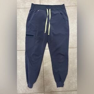 Figs women’s Zamora joggers in Space Gray/Navy XSP